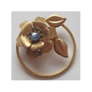 Buy Vintage gold plated textured pin brooch in shape of Flower At $5