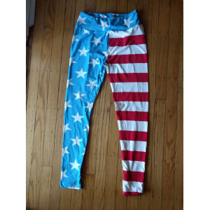 LuLaRoe American Flag Leggings 4th of July Stars Stripes At $23.50 (Ebay)